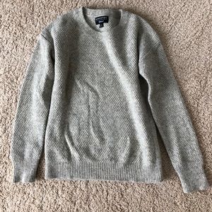 NWOT Banana Republic sweater